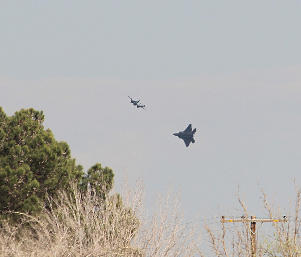 P-38 and F-22