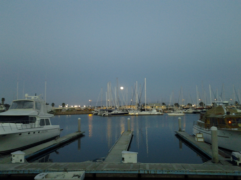"Blood Moon" rising at pennisula yacht harbor