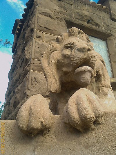 Foster Park California, gatepost
