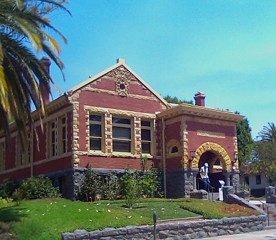A 'Free Library' in San Luis Obispo
