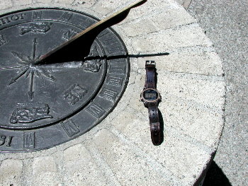 sundial at solar noon